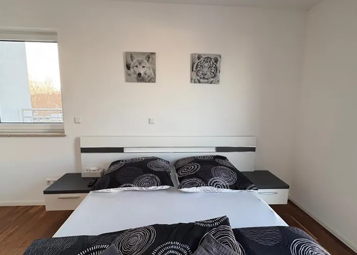 Modernes Serviced - Penthouse View דירה *