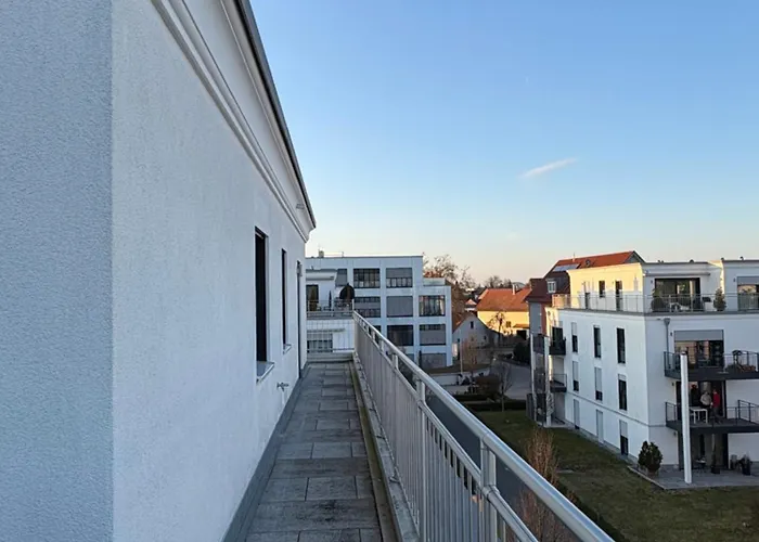 Modernes Serviced - Penthouse View דירה נורדלינגן